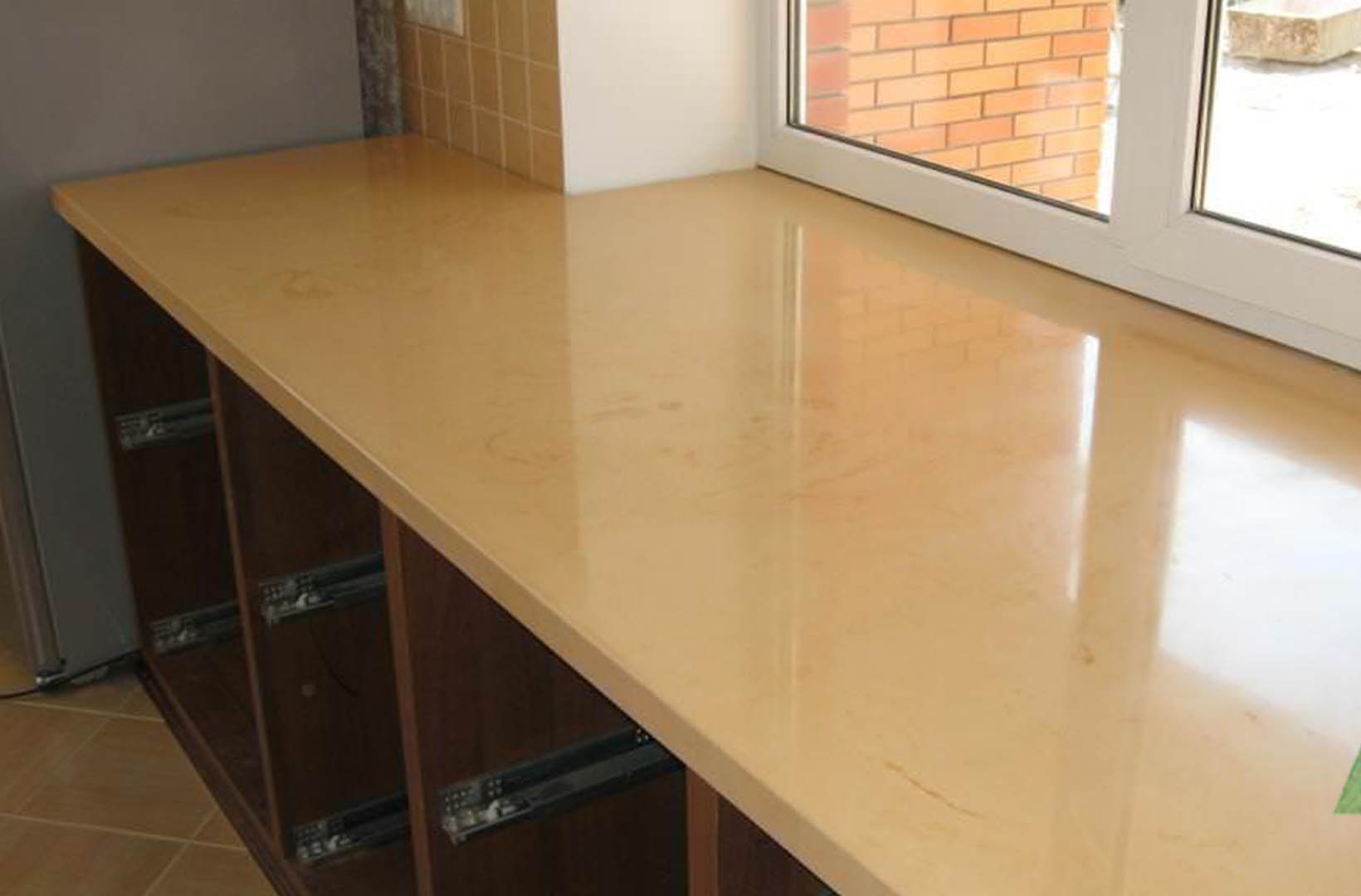 Подоконник столешница - рабочий стол