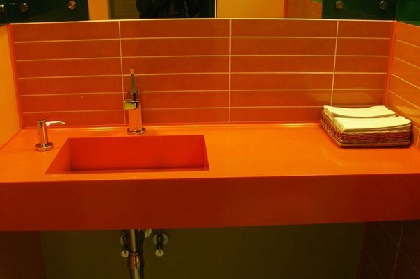 Столешница в ванной